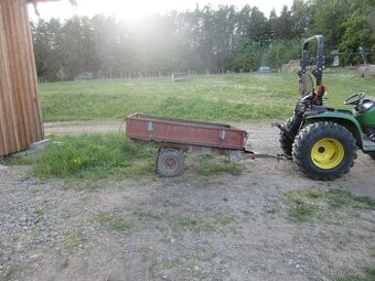 Vozík za malotraktor - třístranný sklápěč