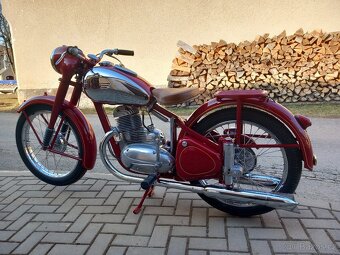 Jawa pérák 250 FJ - 1