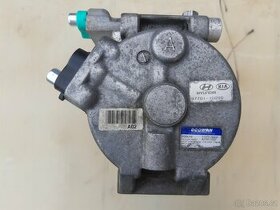 Kompresor klimatizace KIA Carens 06
