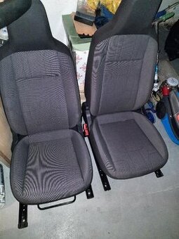 škoda citigo přední sedačky