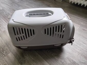 Plastový přepravní box pro kočku/psa/králíka
