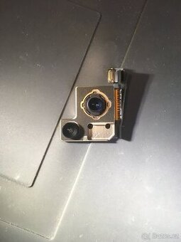 Originální iPhone 13 - Zadní kamera
