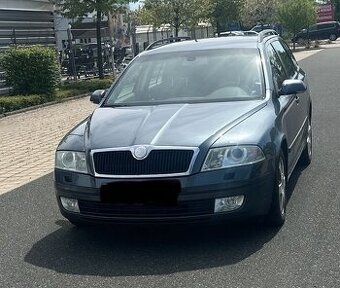 Škoda Octavia Combi 2.0 TDI Navi 6 rychlostí