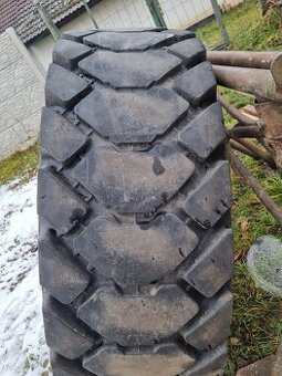 Pneu 16.9 28