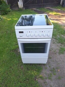Elektrický sporák Bosch na 220.v