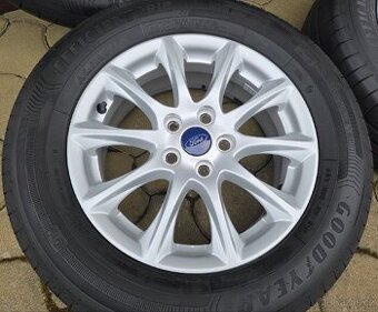 Pěkná letní sada Ford MONDEO MK5 16" 5x108 pneu 215/60/16