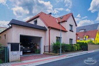 Prodej rodinný dům 4+1, garáž, na pozemku 500 m2, Lukešova,
