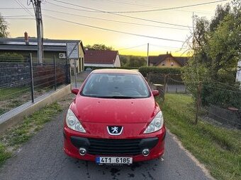 Peugeot 307 1.6i nová STK + SERVIS