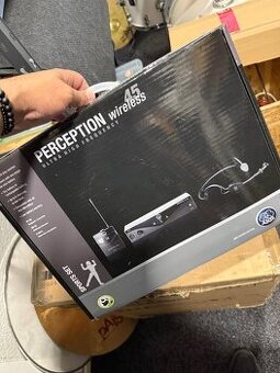 AKG Perception wireless 45