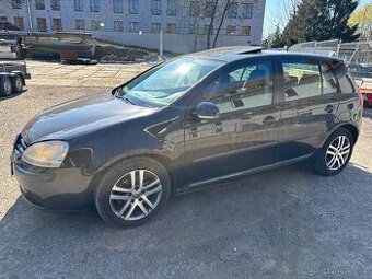 Volkswagen Golf 5, automat