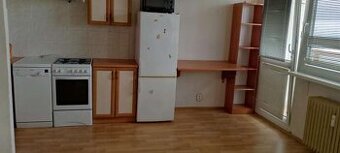 Pronájem, byt 1+1, 33 m, Růžová 3090/21, Most, Česko - 1