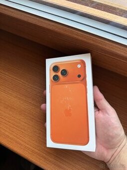 Apple iPhone 17 Pro Max 256 Orange E-SIM / ZÁRUK