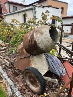 Stavební míchačka