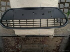 Mřížka předního nárazníku Ford Focus 8M51 17B968A.