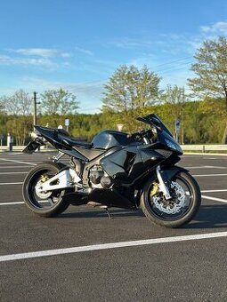 Honda cbr 600 RR 35kw v Tp