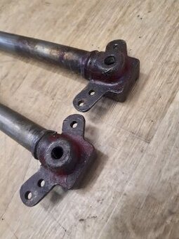 pravá vidlice jawa pérák zbrojovka věměním za levou