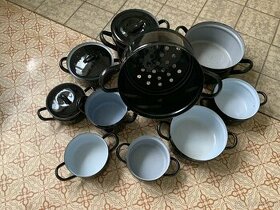 Smaltované nádobí