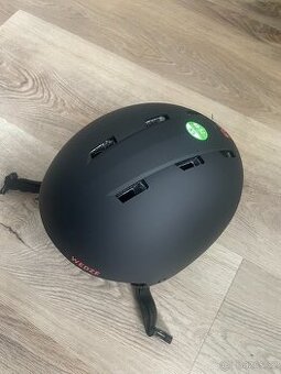 Dětská lyžařská helma / přilba - 1