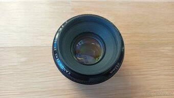 Canon EF 50mm f/1.8 II