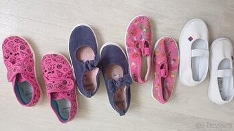 Bačkory, cvičky, boty na tělocvik vel. 29-30