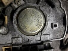 alternátor + karburátor moskvič