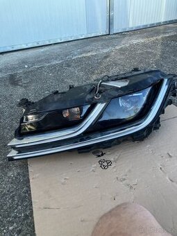 predni svetlo leve levy predni vw arteon full led 035