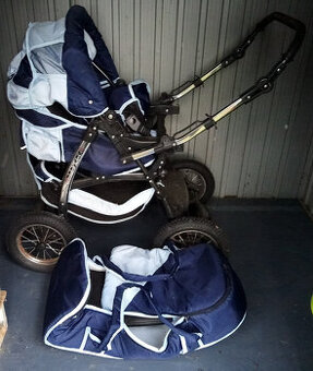 Prodám použitý kočárek.