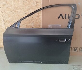 Levé přední dveře Škoda Superb 3, nové, originální