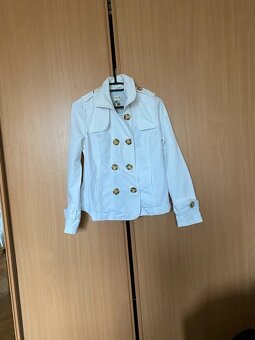 Bundy kabatky blejzry svetry dámské pánské