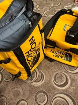 North face Duffel bag