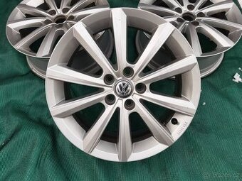 Alu disky Volkswagen Polo R16 ET45 5x100