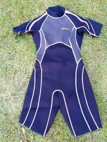 krátký neopren XS