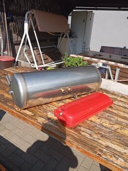 Nerezový zásobník (výměník) z plynovzeho kotle