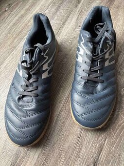 Prodám sálové boty Kensis