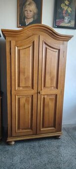 Dubová skříň, masív, rustikální styl, Nábytek s příběhem