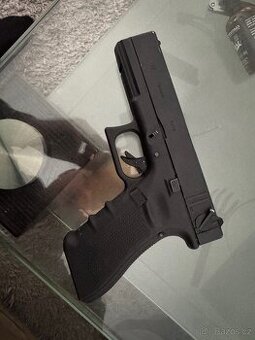 Airsoft Glock 18c gen4