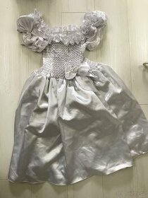 Princeznovské šaty svatba družička karneval 7 let