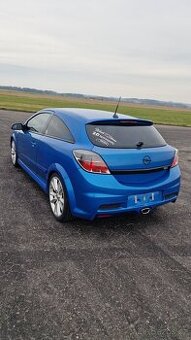 Opel Astra H OPC 2.0 T