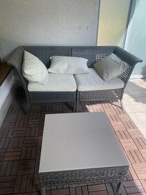 Ikea sedacka a stolek na terasu