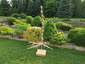 Dřevěná socha - páteř stromu - 1