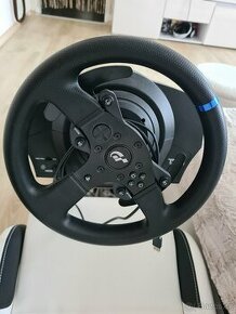 Sedacka playseat a volant  s pedaly trustmaster T300 Ps GT