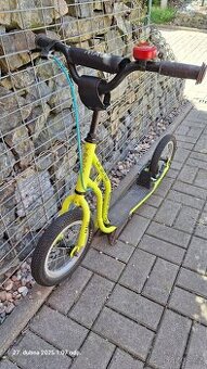 Yedoo Mau Limetka, pro děti 4+ od 100-120 cm jezdce.
