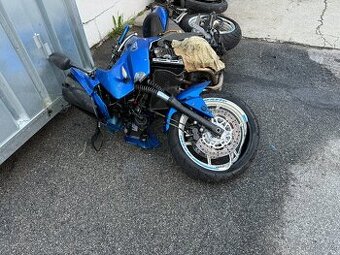 Kawasaki Z 750 S