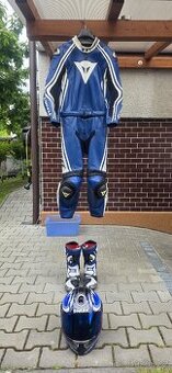 Kombinéza na motorku Dainese + přilba + rukavice + boty
