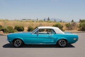 Ford Mustang Coupe 1968 doklady