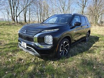 Nejnovejsi moddl Mitsubishi Outlander 2.4 Hybrid - 1
