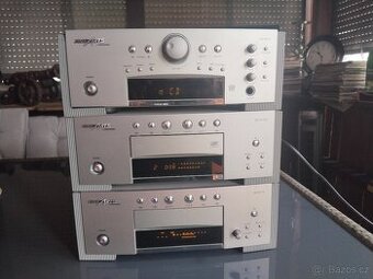 GRUNDIG FINE ARTS HiFi systém.