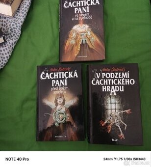 3x kniha od Andrej štiavnicky častiscka paní