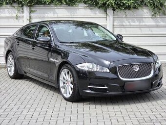 Jaguar XJ 3,0 250kW Kompr.AWD Premium Luxury DPH ČR 1.maj V6