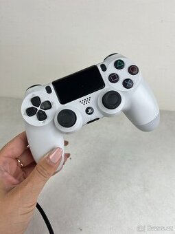Ovladač PS4